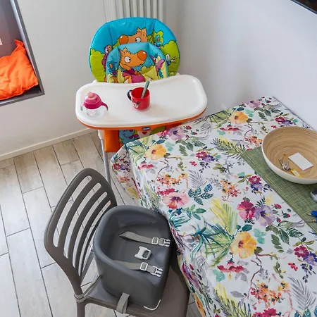 Sun Apartment